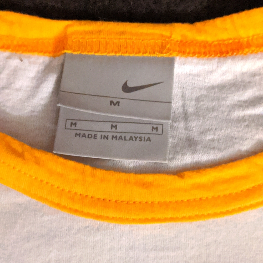 Nike women's - Picture 3 of 4